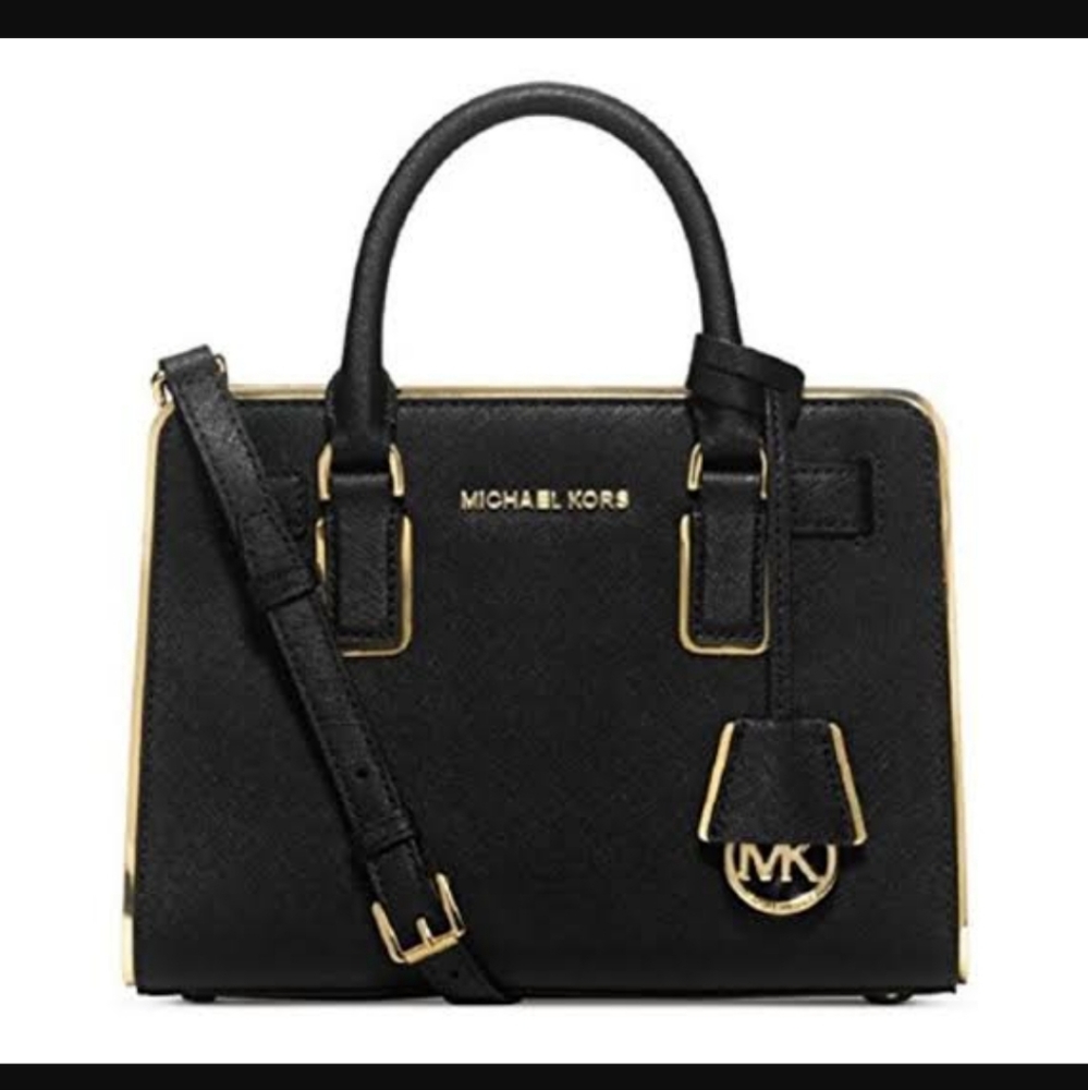 Black Michael Kors purse - Picture 1 of 8